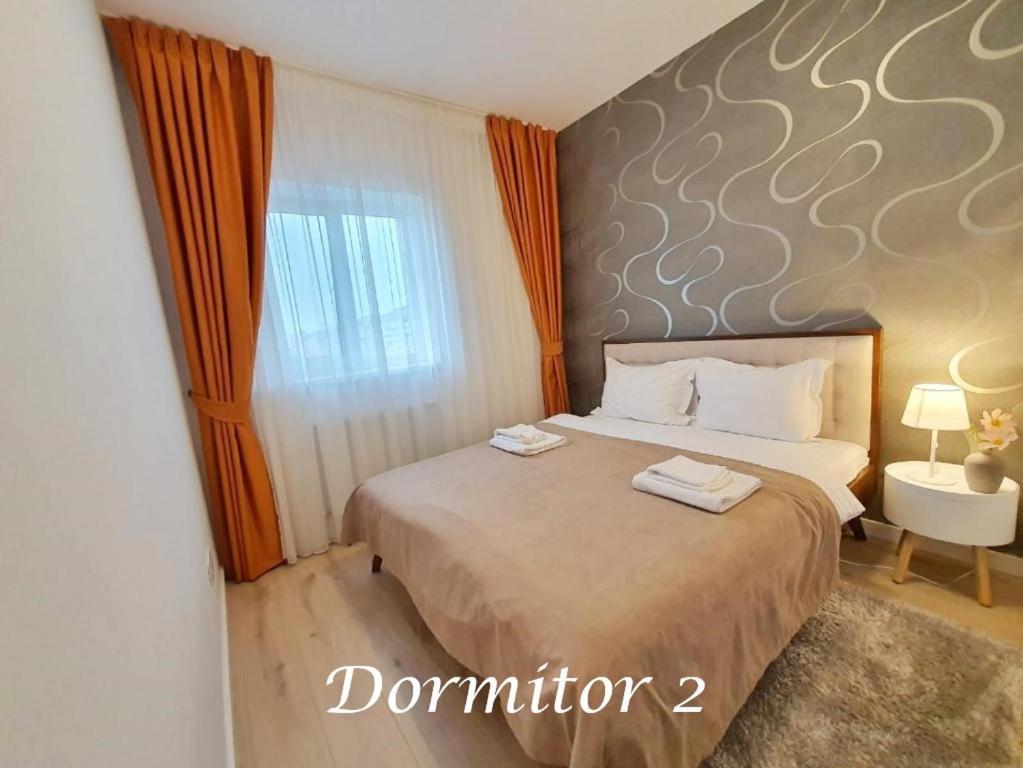 Elias Central Apartment - 2 Bedrooms & Free Parking Oradea Dış mekan fotoğraf